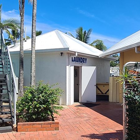 Dolphin Heads - Resort Unit - Absolute Beachfront! - Whitsunday Getaway! Mackay Buitenkant foto