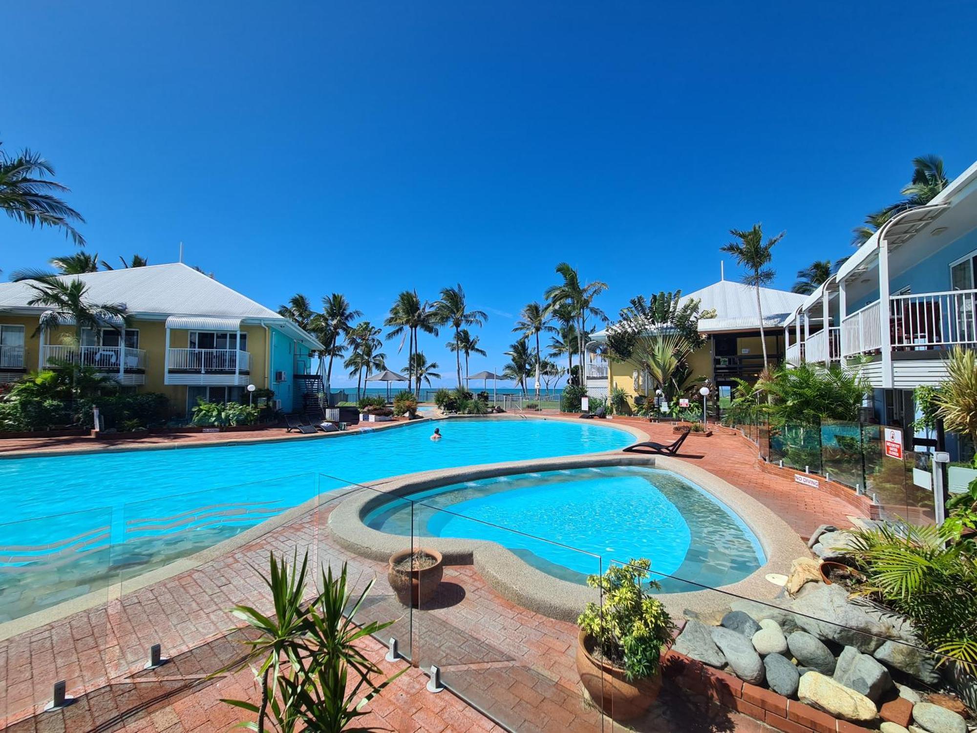 Dolphin Heads - Resort Unit - Absolute Beachfront! - Whitsunday Getaway! Mackay Buitenkant foto